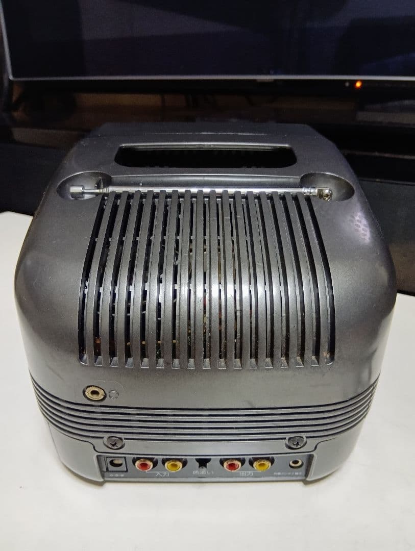 希少 JERICHO MODEL J-610 6インチ ブラウン管 カラーテレビ - メルカリ