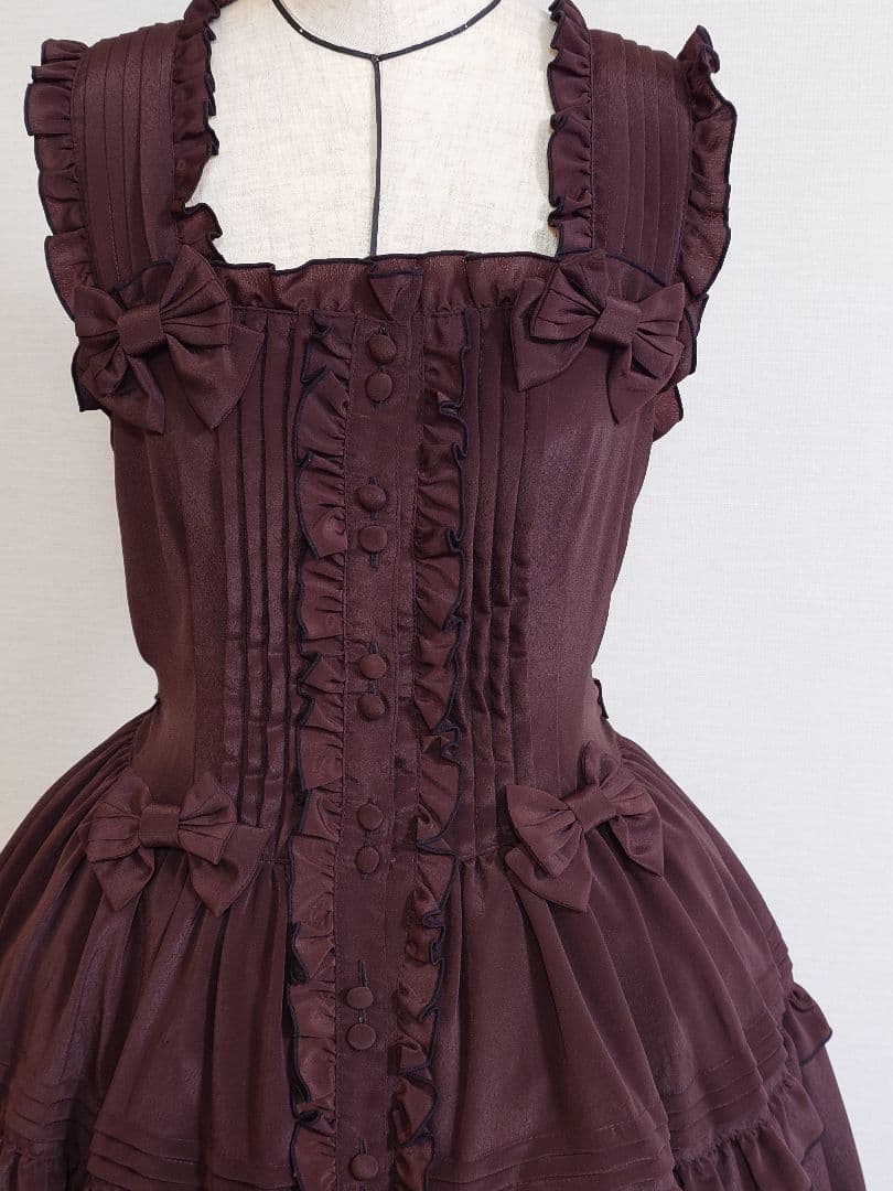 Metamorphose ピンタックティアードジャンパースカート ブラウン