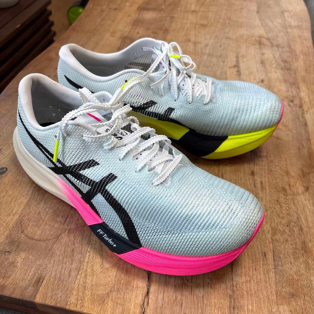 室内試し履きのみアシックス メタスピードスカイパリ 28cm - メルカリ