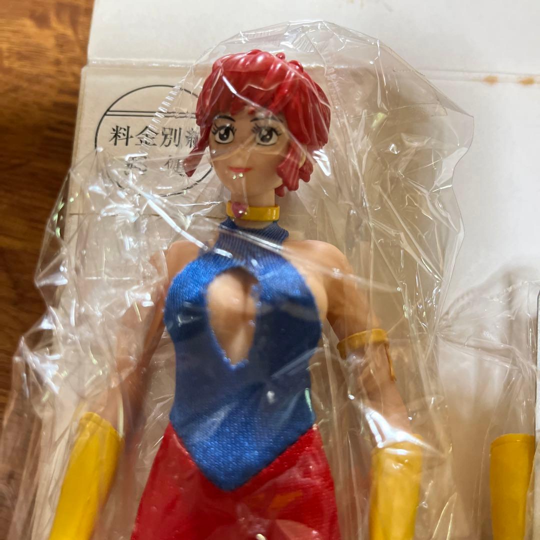 当時物　激レア！漫画アクション誌上限定　キューティーハニーフィギュア 限定版