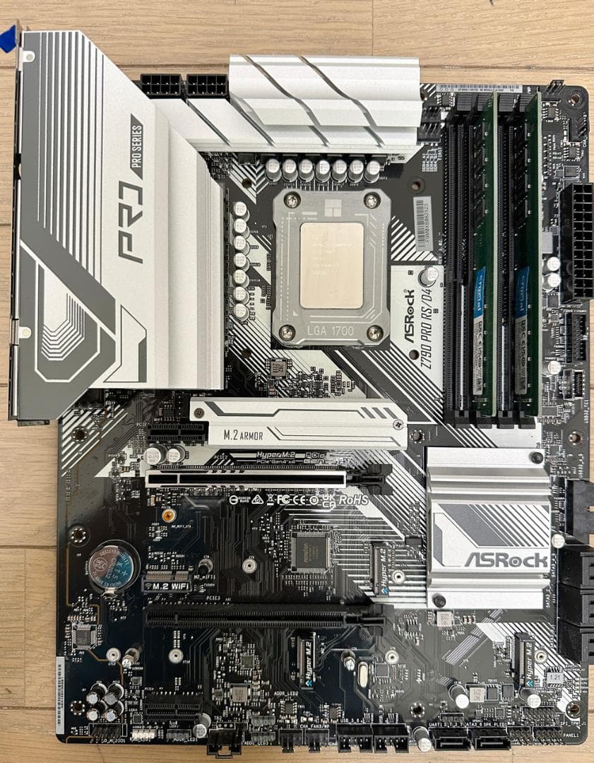 Intel Corei7-12700KF【マザボメモリグラボSSDセット】