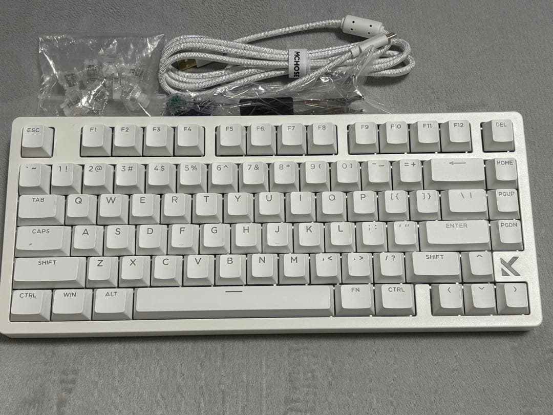 Razer Viper V3 Pro SE MCHOSE JET75 - メルカリ