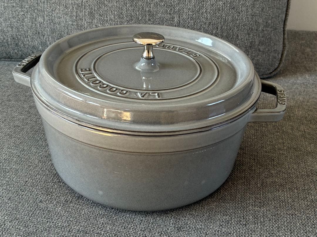 STAUB 両手鍋 グレー 約26cm - メルカリ