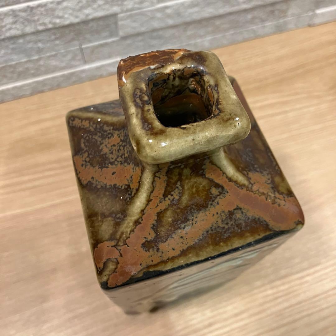 ビンテージ民藝】濱田庄司 柿釉きび文角瓶/益子焼 - メルカリ