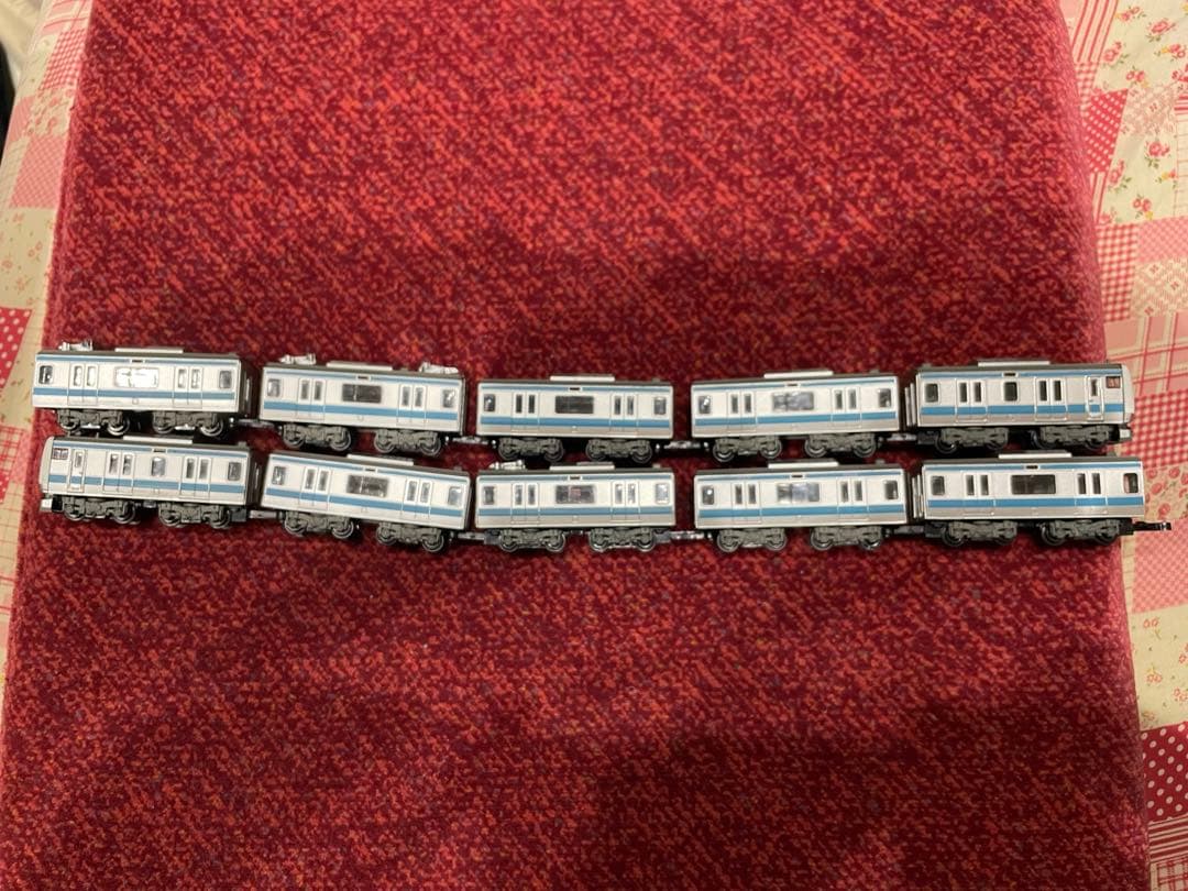 Bトレ　E233系1000番台　10両 Bトレ E233系1000番台 京浜東北線 組立と内部塗装 - にゃいっちぃと