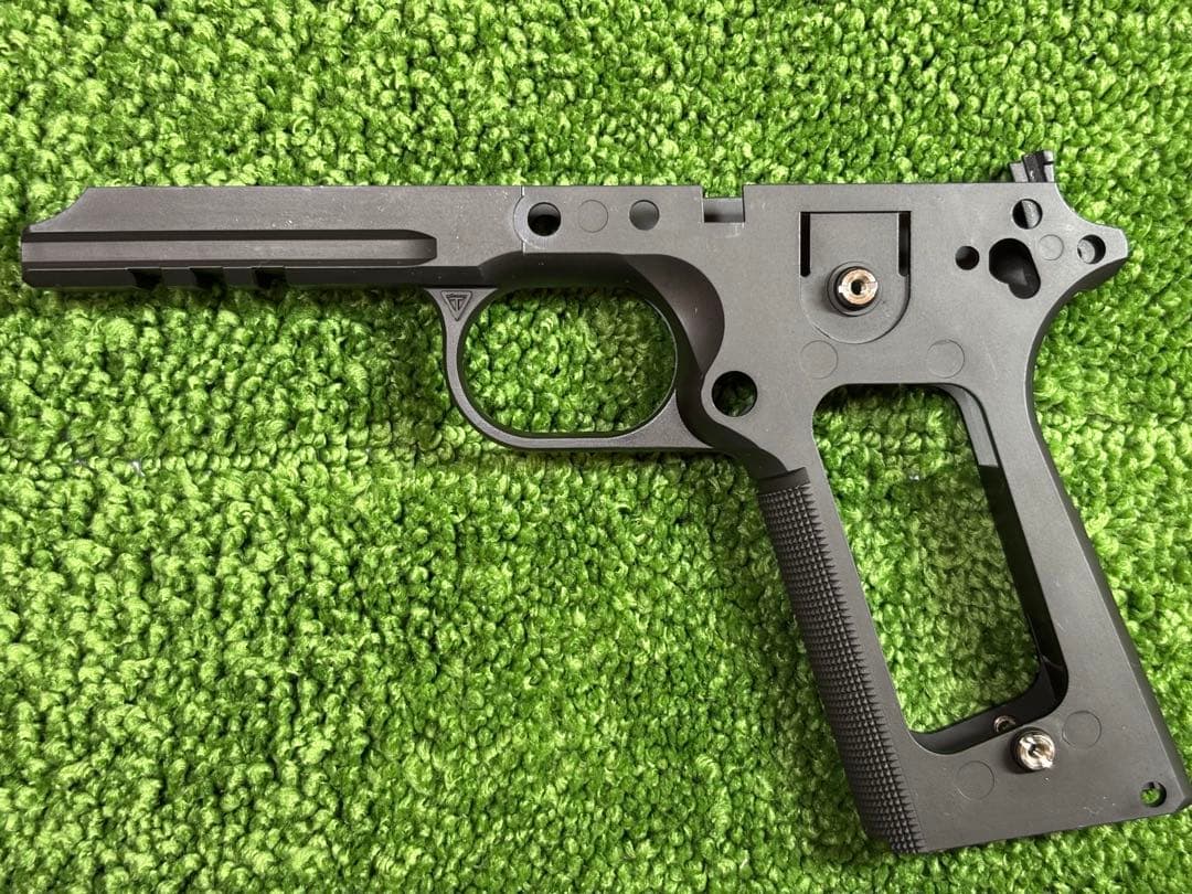 サイドアームズ　タニオ・コバレールドフレーム　フロントチェッカータイプ SIDEARMS タニオ・コバレールドフレームカスタム チェッカー ブラック