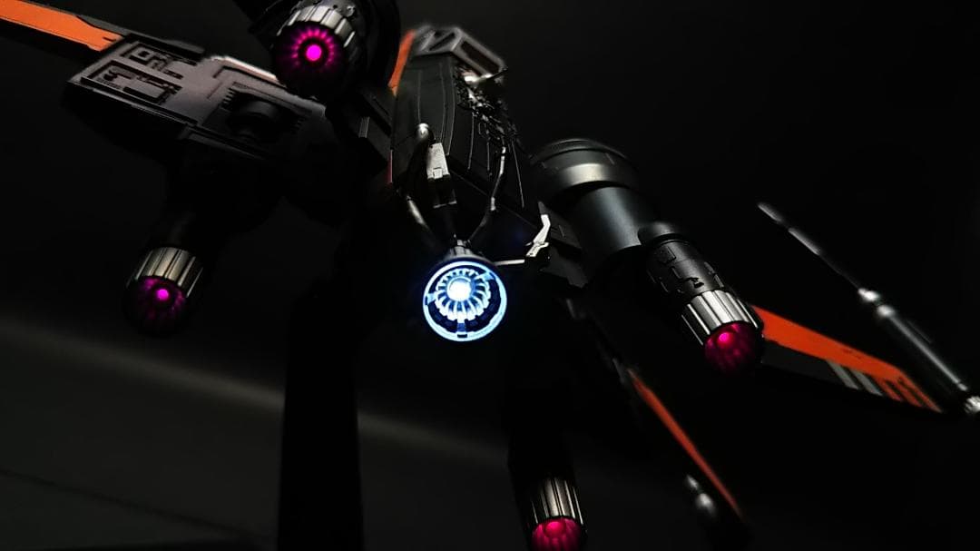 電飾改修 完成品 ブースティッド Xウイング 1/72 塗装済 BANDAI - メルカリ