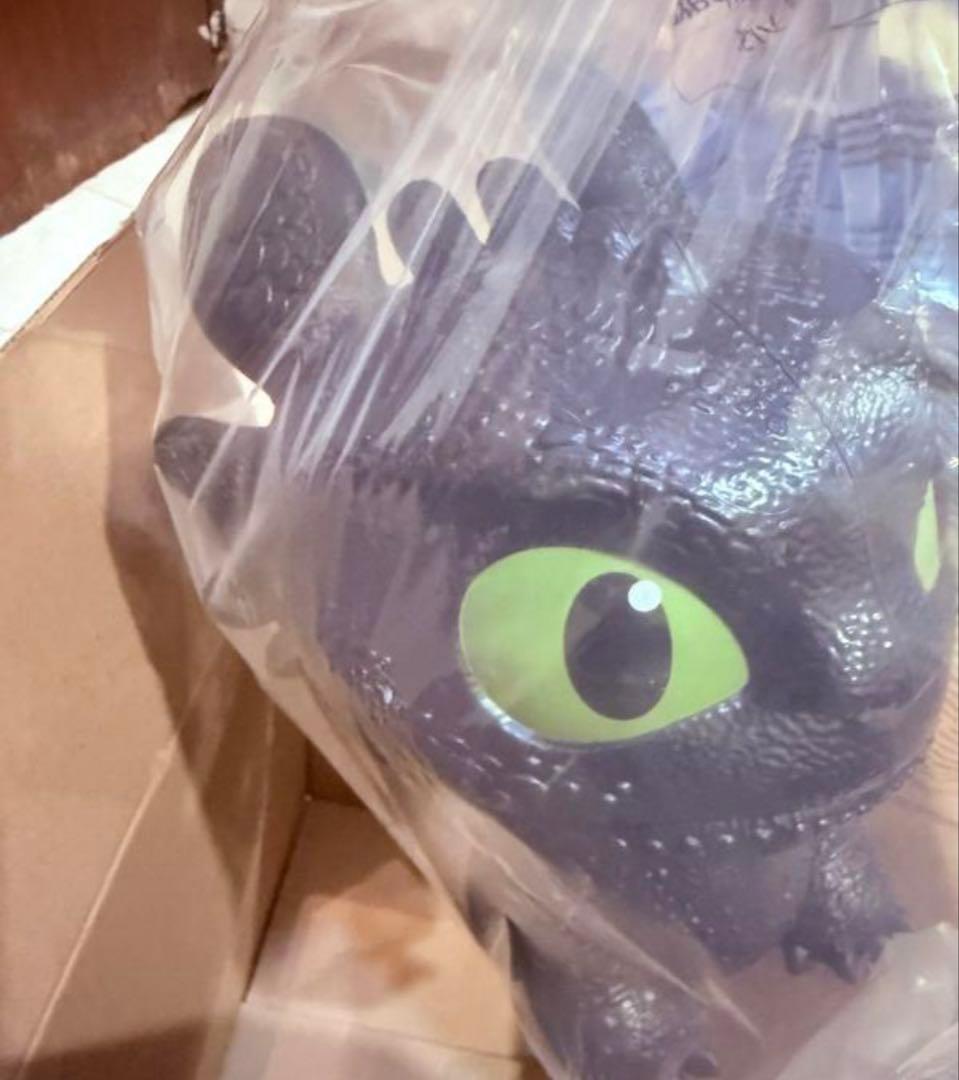 a*u様 ヒックとドラゴン ポップコーンバケット ドラゴン・トゥース