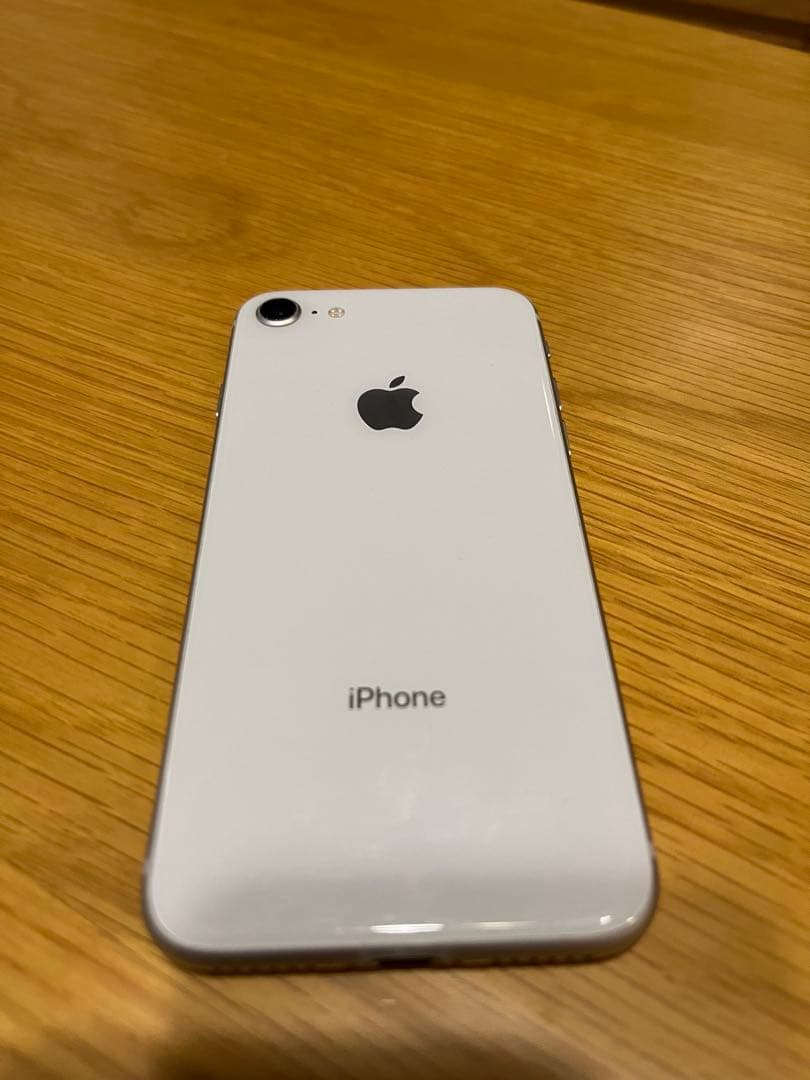 Apple iPhone 8 256GB シルバー - メルカリ