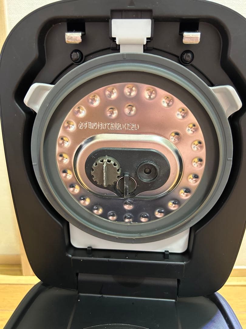 東芝 圧力IHジャー炊飯器 3.5合炊き 0.63L RC-6PXR