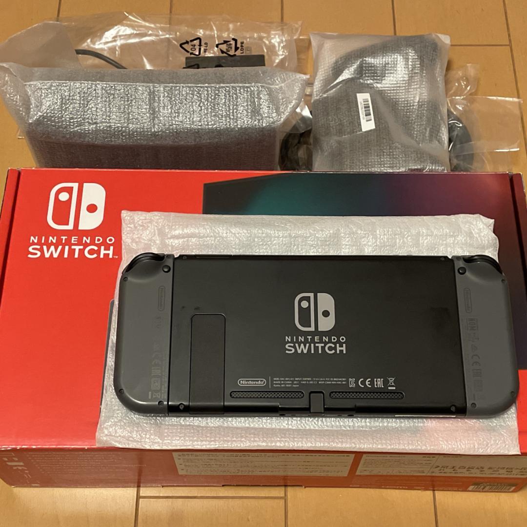 美品】Nintendo Switch バッテリー強化版 グレー - メルカリ