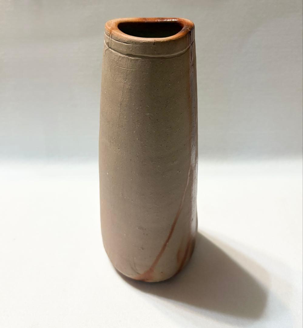 備前焼 山本雄一 緋襷 花瓶 花入 陶芸 父:人間国宝 山本陶秀 - メルカリ
