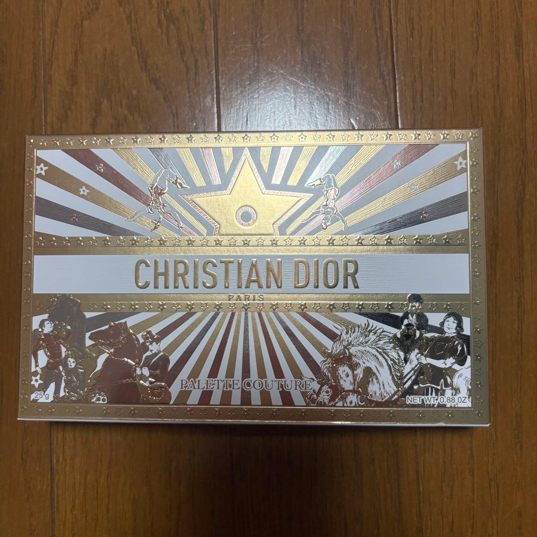 クチュール マルチユース パレット (ホリデーコレクション 2025 限定) ディオール・クリスマスコフレ2025】10/10発売！星が散りばめられた