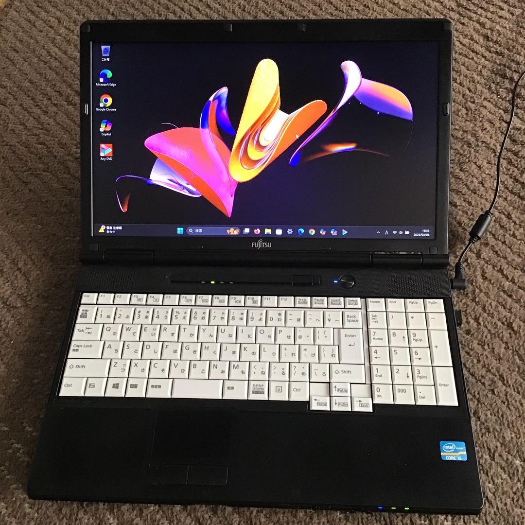 ☆驚速 LIFEBOOK 最新Win11Pro24H2 Core i5/SSD