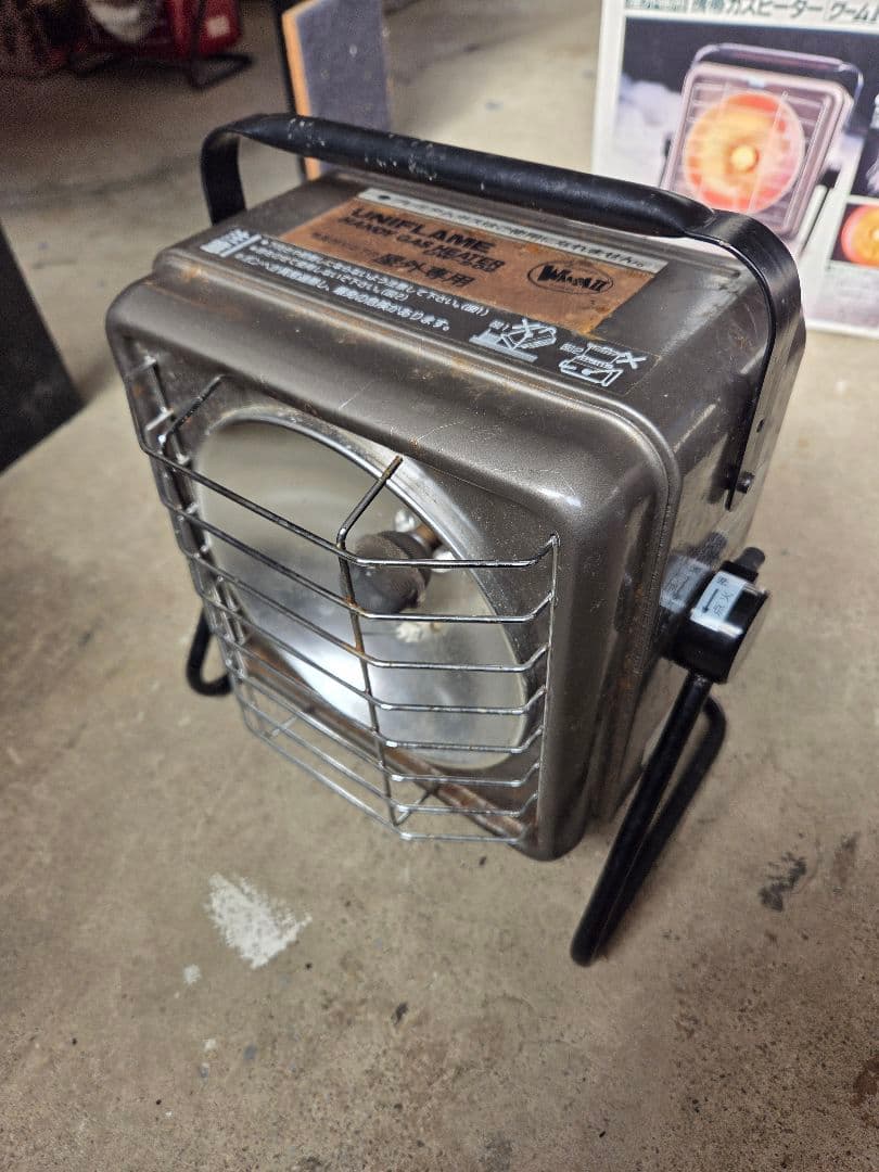 コロナFF石油ストーブミニパル！品番「FF‐VY5514P」2014年式中古品