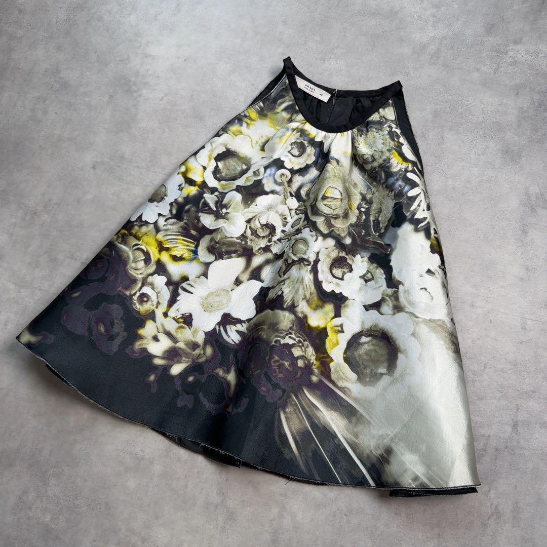 【PRADA】バックオープンキャミソール シルク混 イタリア製 40 M 黒 Prada 115mm Leather Platform Sandals | Black | FARFETCH