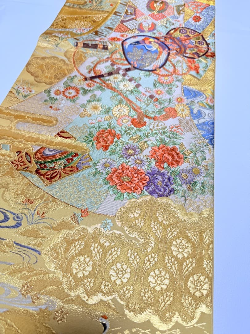 高級 袋帯 正絹 六通柄 西陣織 ゴールド 訪問着 留袖 色無地 約40万円
