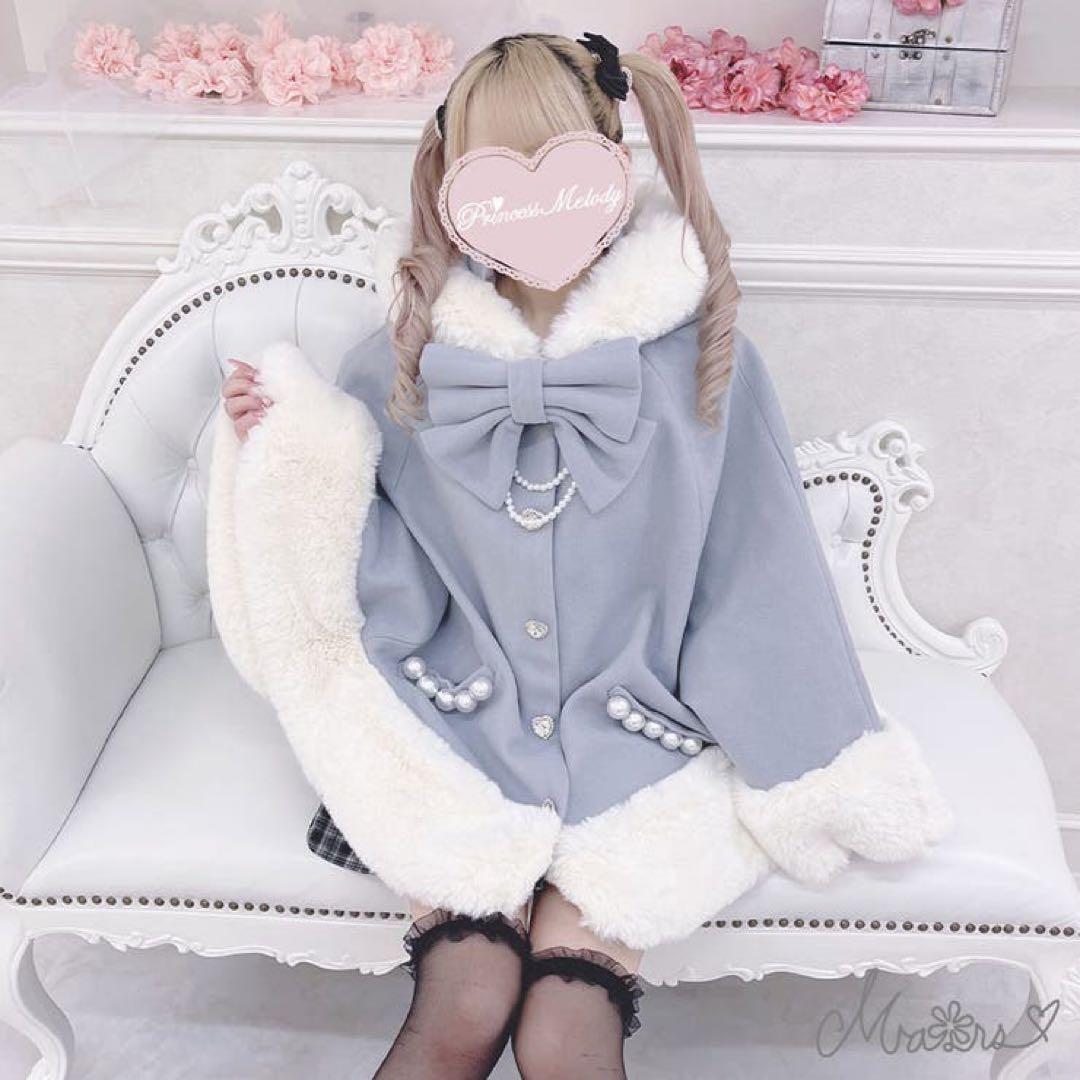 限界値下げMARS】リボン付きボリュームファーフードケープコート