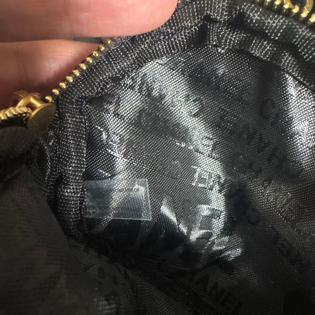 非売品 シャネル ノベルティ スマホポーチ ミニバッグ 斜め掛け - メルカリ