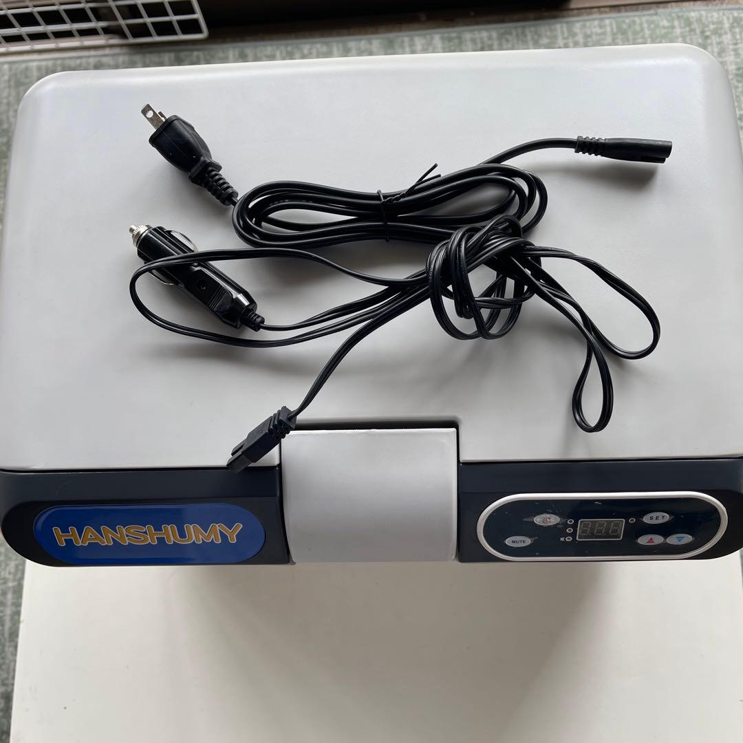 12リッター、冷蔵庫￼ 12、24ボルト￼ 100ボルト