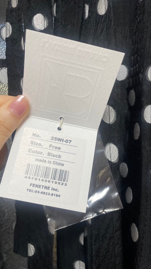 ローブブラン Sheer Polka Dot Ribbon Blouse - メルカリ