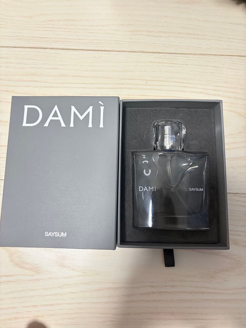 早い者勝ち‼️激レア‼️DAMI SAYSUM 香水 50ml 新品未使用・未開封】DAMI SAYSUM 香水 50ml - メルカリ