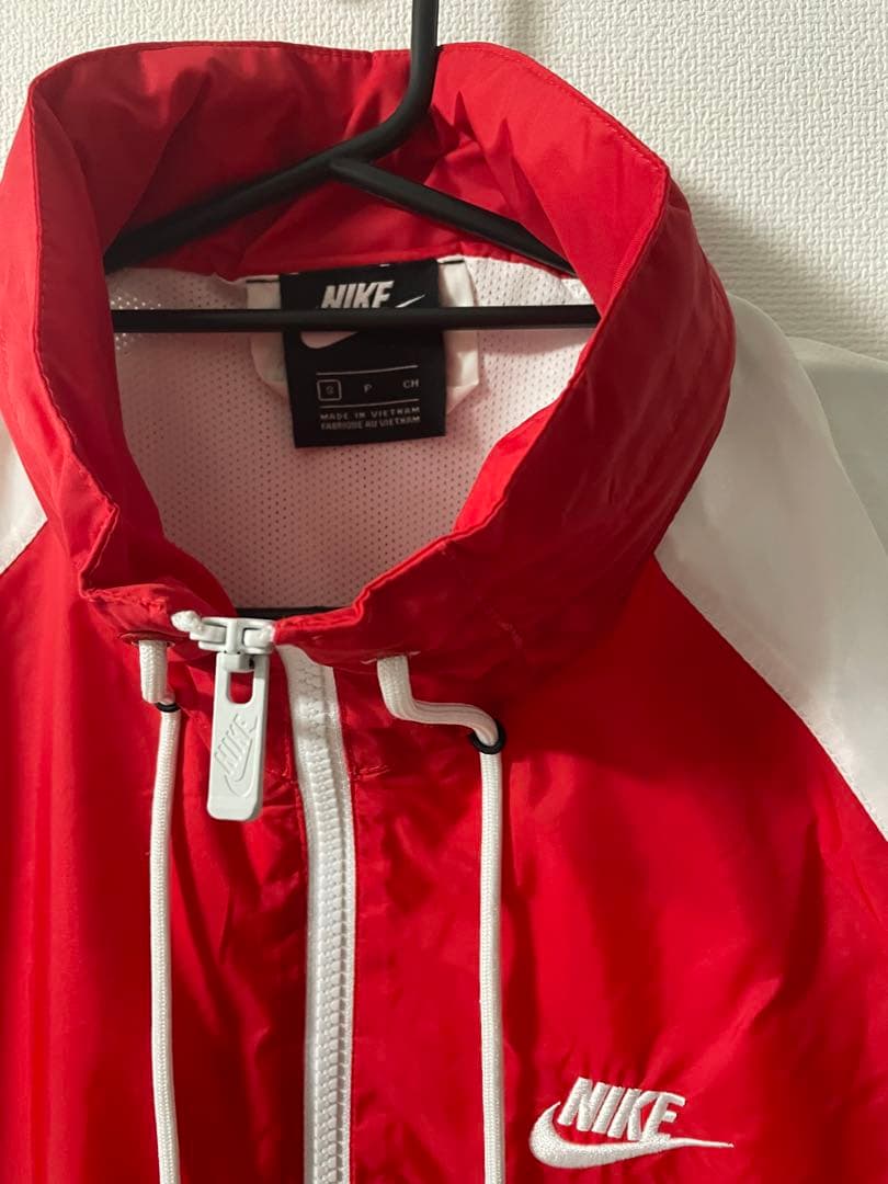 NIKE ウィンドランナー 伊澤彩織 ベイビーわるきゅーれ サイズS - メルカリ