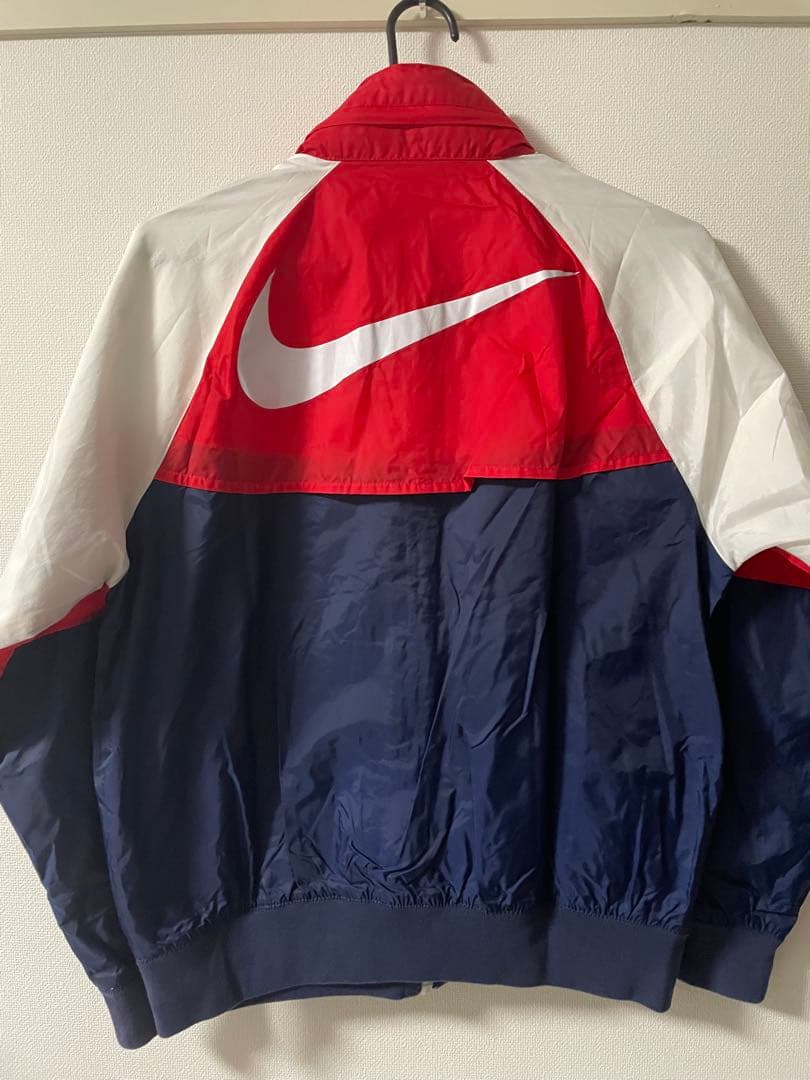NIKE ウィンドランナー 伊澤彩織 ベイビーわるきゅーれ サイズS - メルカリ