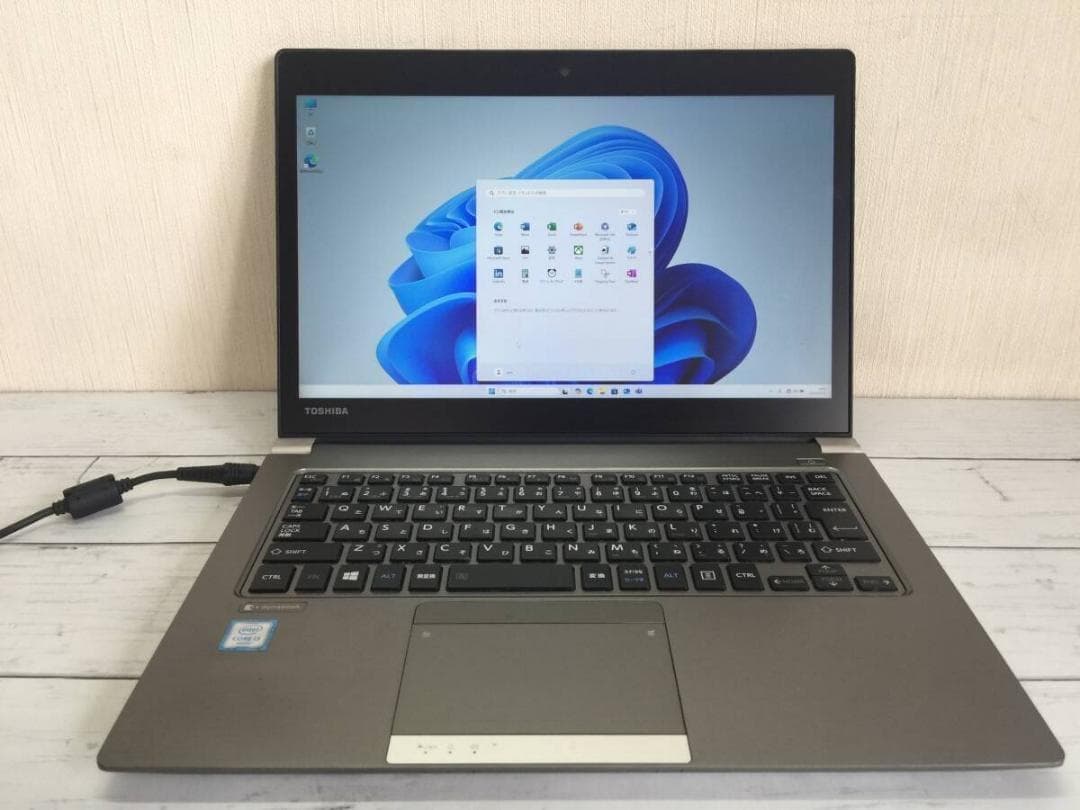 東芝 dynabook RX63 13.3型/SSD/Office/Win11