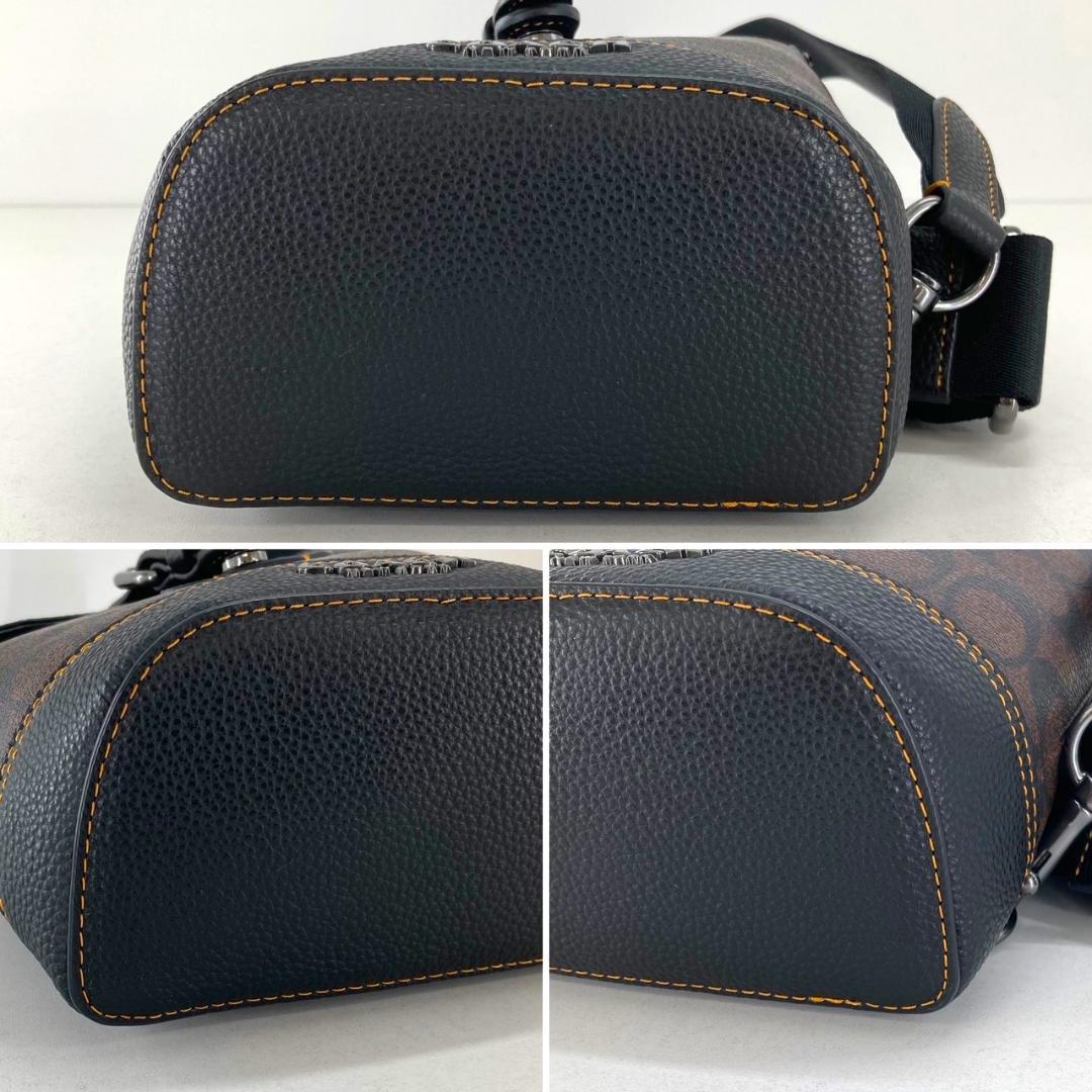 極美品 COACH ボディバッグ ハドソン スモール パック シグネチャー