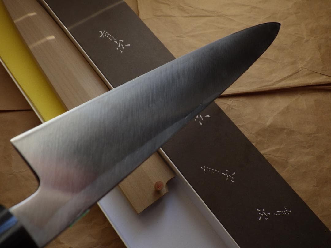 京都/有次・特製/柳刃刺身包丁☆黒水牛柄・未使用☆鞘ピン・共箱有り