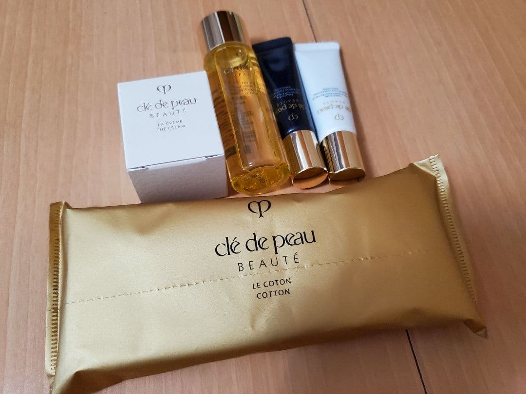 【クレ・ド・ポーボーテ】サンプル クレ・ド・ポー ボーテ（サンプル/トライアルキット）のフリマアイテム一覧