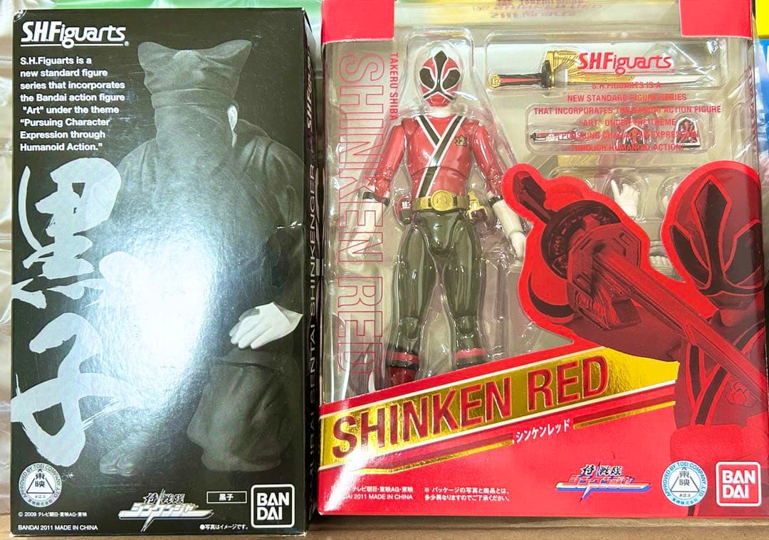 フィギュアーツ シンケンジャー Amazon.co.jp: S.H.フィギュアーツ 侍戦隊シンケンジャー ハイパー