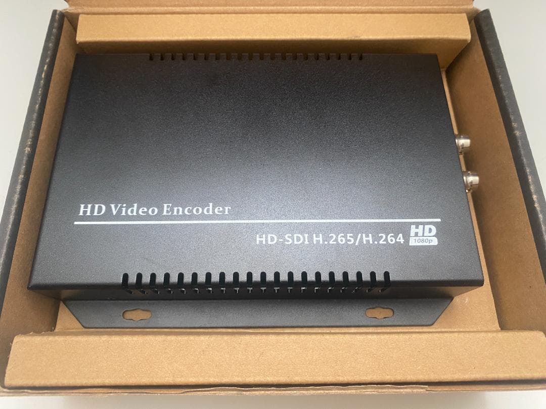 市場販売価格より30%OFF !!   H.265 SDI ビデオ エンコーダ 4K 低遅延/狭帯域対応 映像伝送装置 エンコーダ/デコーダ LLC-4000