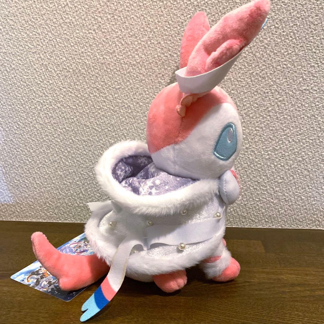 ポケモンセンター 限定 オリジナルぬいぐるみ ニンフィア クリスマス