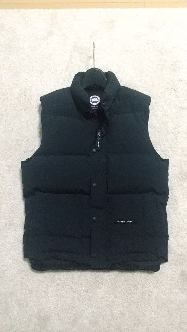 t*i様 ◎美品   カナダグース ダウンベスト カナダグース メンズ ベスト CANADA GOOSE ブランド ダウンベスト
