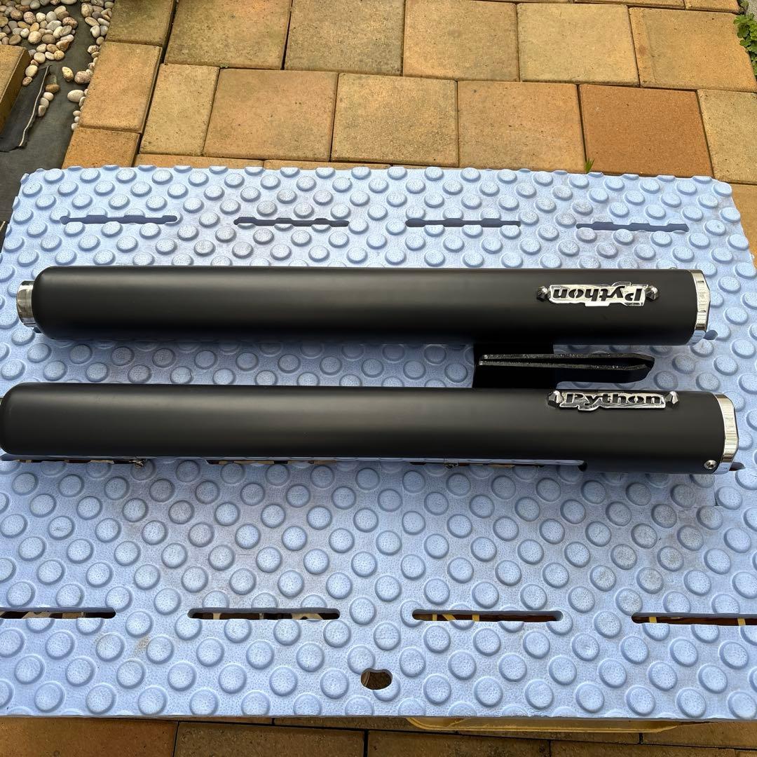 Python ハーレーツーリン　マフラー ブラック　2007年FLTRに装着分 Yahoo!オークション -「python パイソン」(ハーレーダビッドソン用