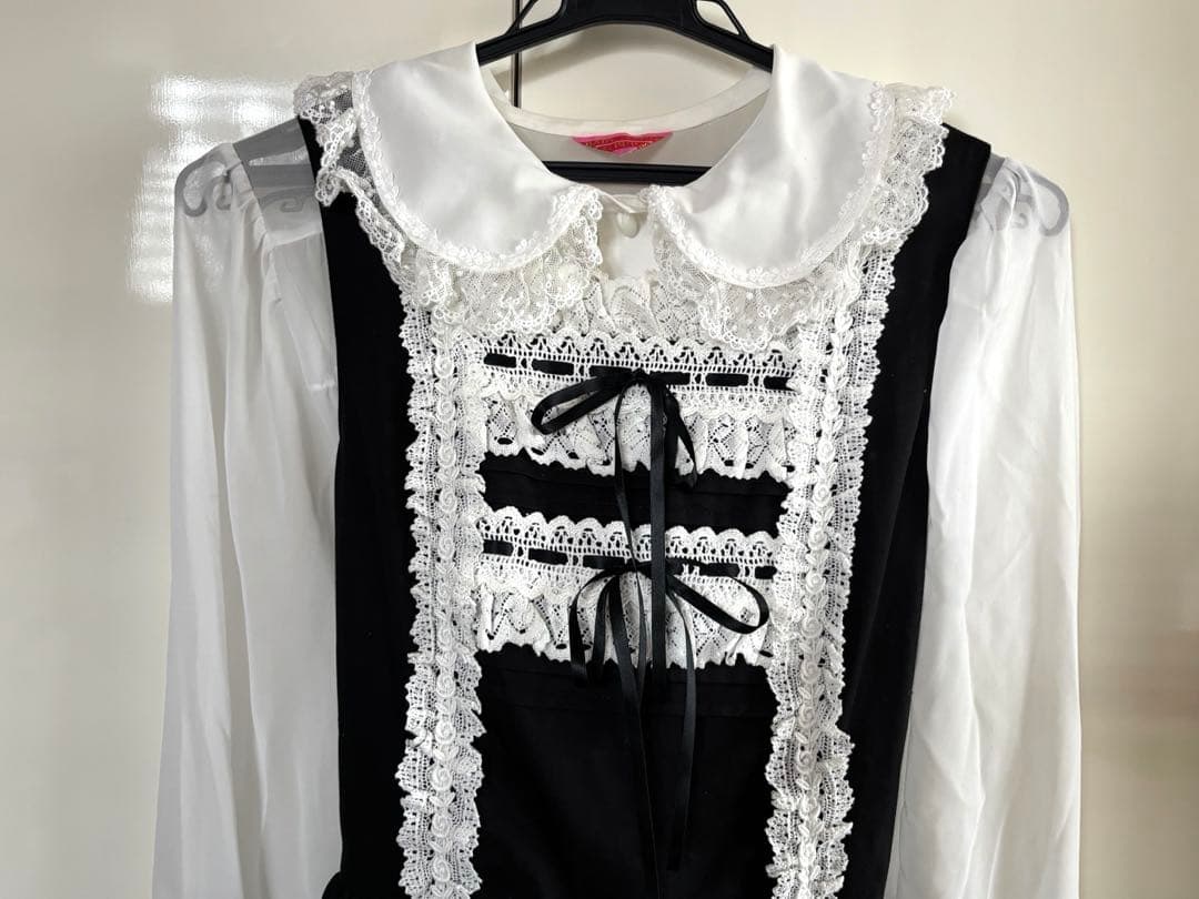 BABY レースフリルジャンパースカート+ブラウス+ヘッドドレス パニエ付き