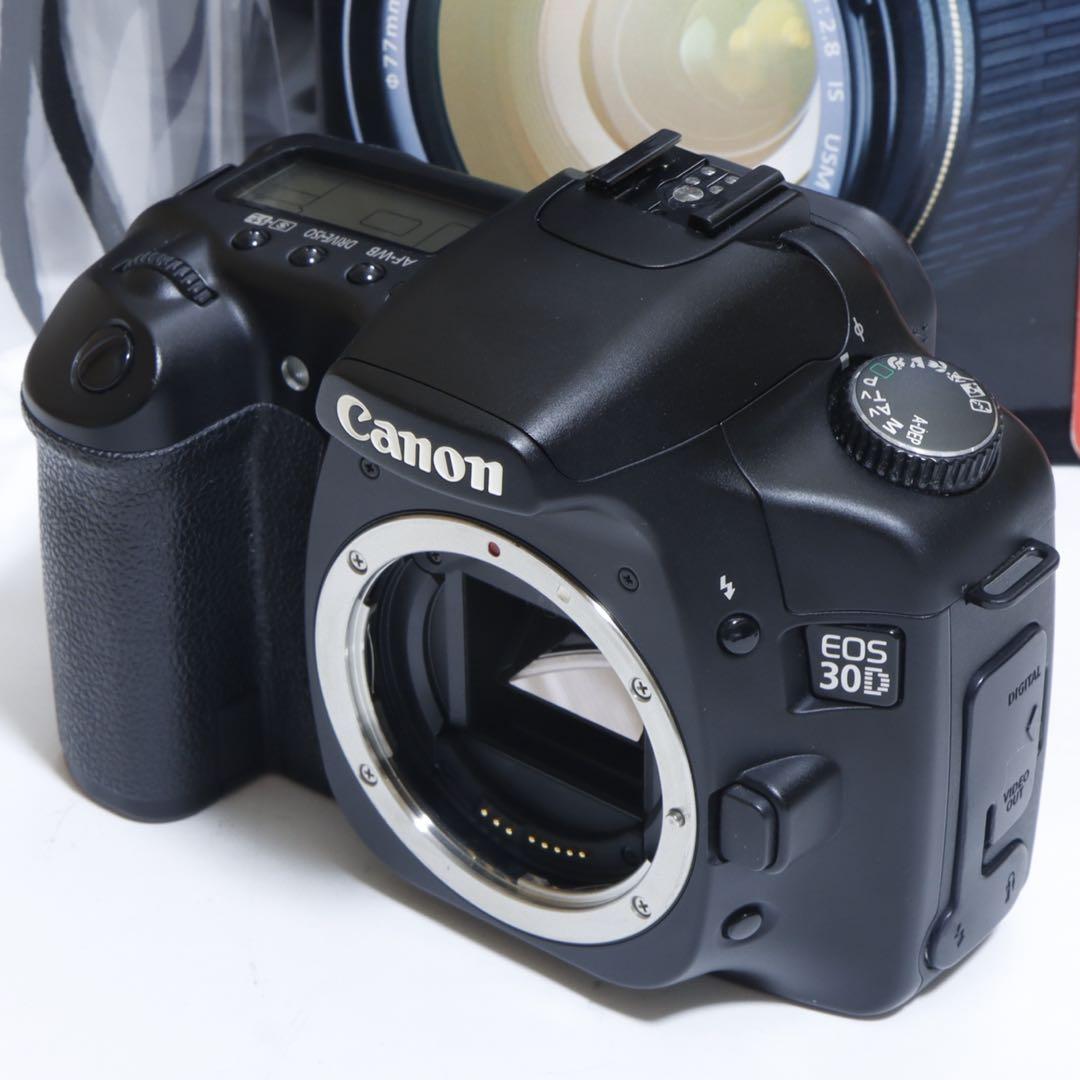 ☆スマホに送れる一眼レフ☆本格入門機!望遠!⭐︎ キャノン EOS 30D