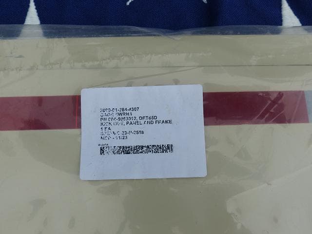 米軍放出品 緊急脱出表示反射板 警告プレート 看板 02 - メルカリ