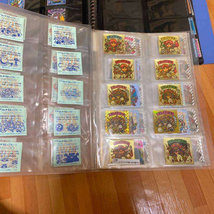 ビックリマン旧。復刻。2000その他色々です600枚近くありますバラ売り