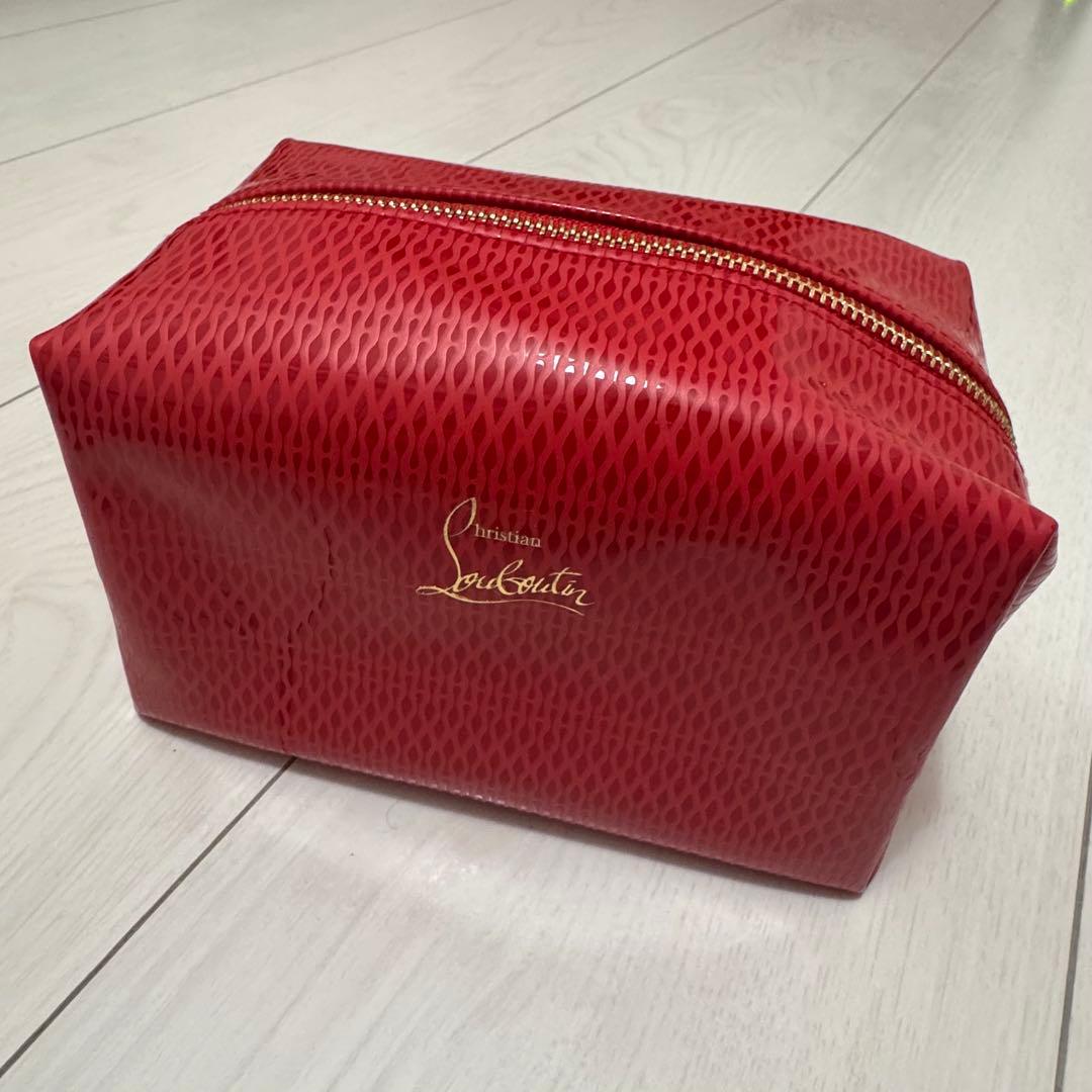 クリスチャンルブタン ポーチ - メルカリ