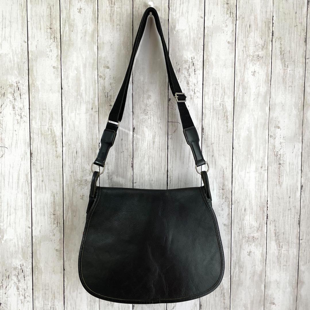 コムデギャルソン ✨ ショルダーバッグ レザー メッセンジャー