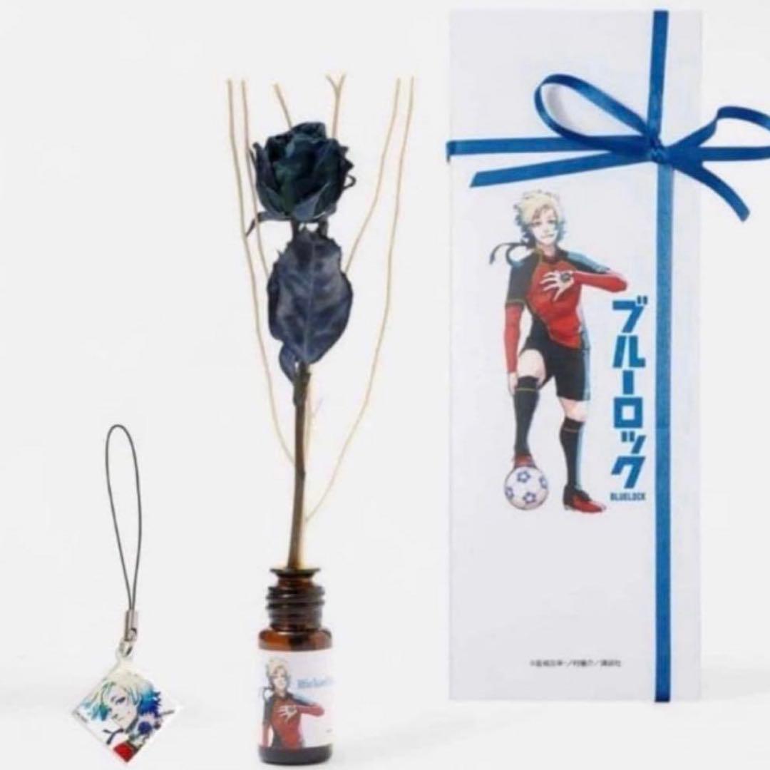 ブルーロック 伊勢丹コラボ 青い薔薇 ミヒャエルカイザー - メルカリ