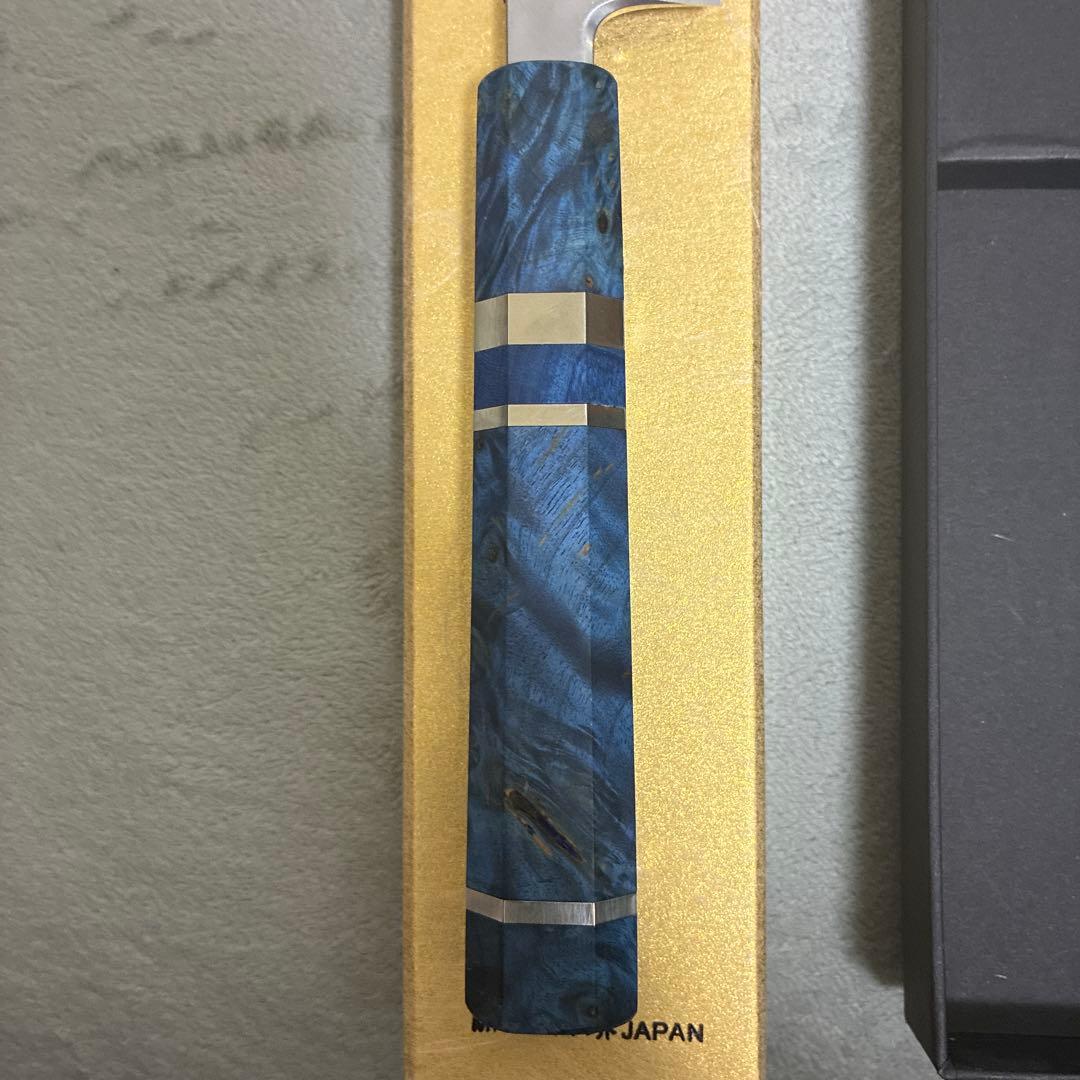 刺身包丁 郷右馬允義弘造 柳刃8寸 青紙1号紋鍛錬 極霞仕上げ スタビ柄