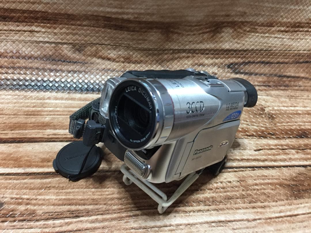 撮影再生ダビングOK　Panasonic　NV-GS70　付属品あり　動作良好