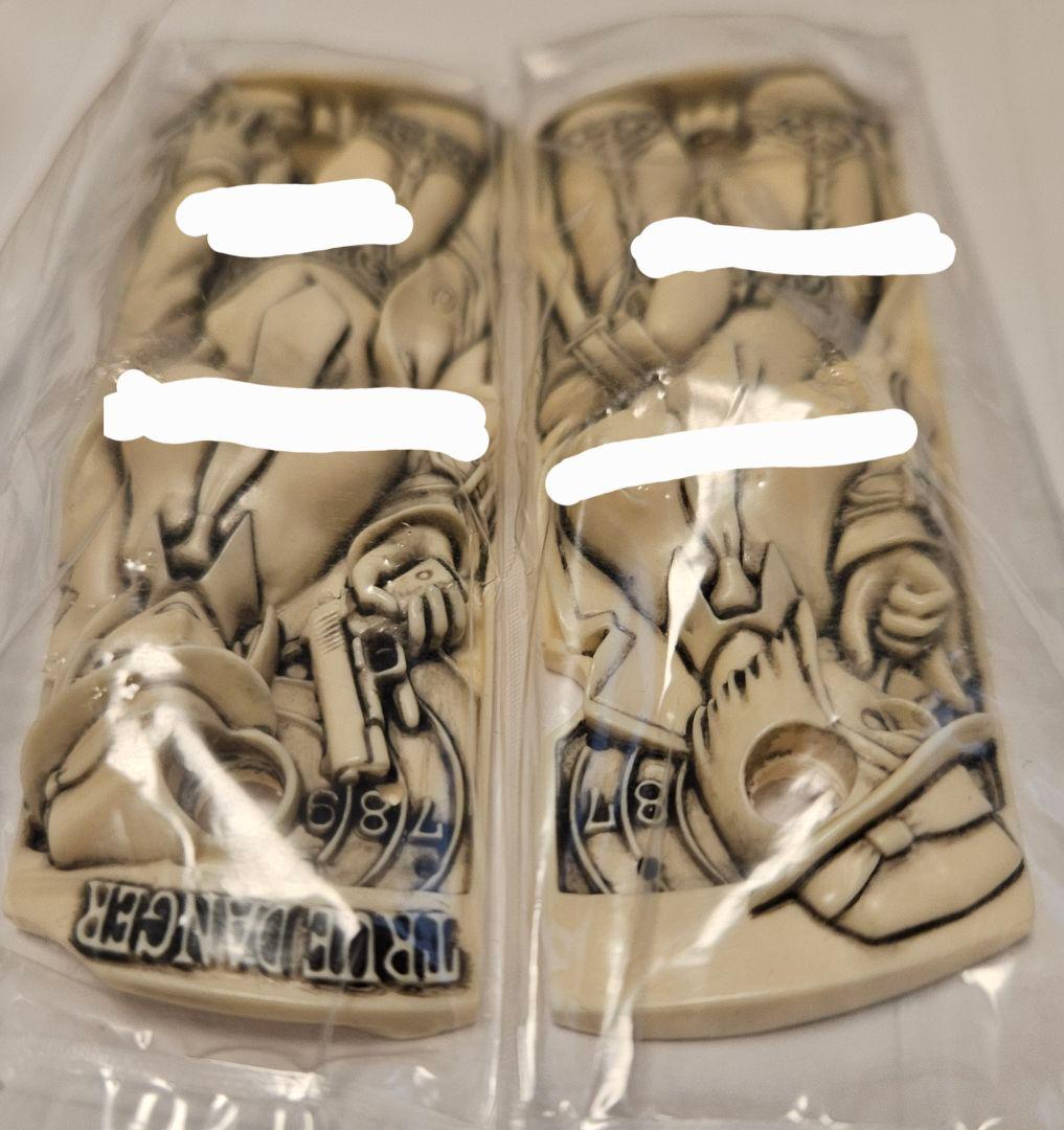 ★入手困難☆ガバメント　グリップ新品未開封　早い者勝ち‼️