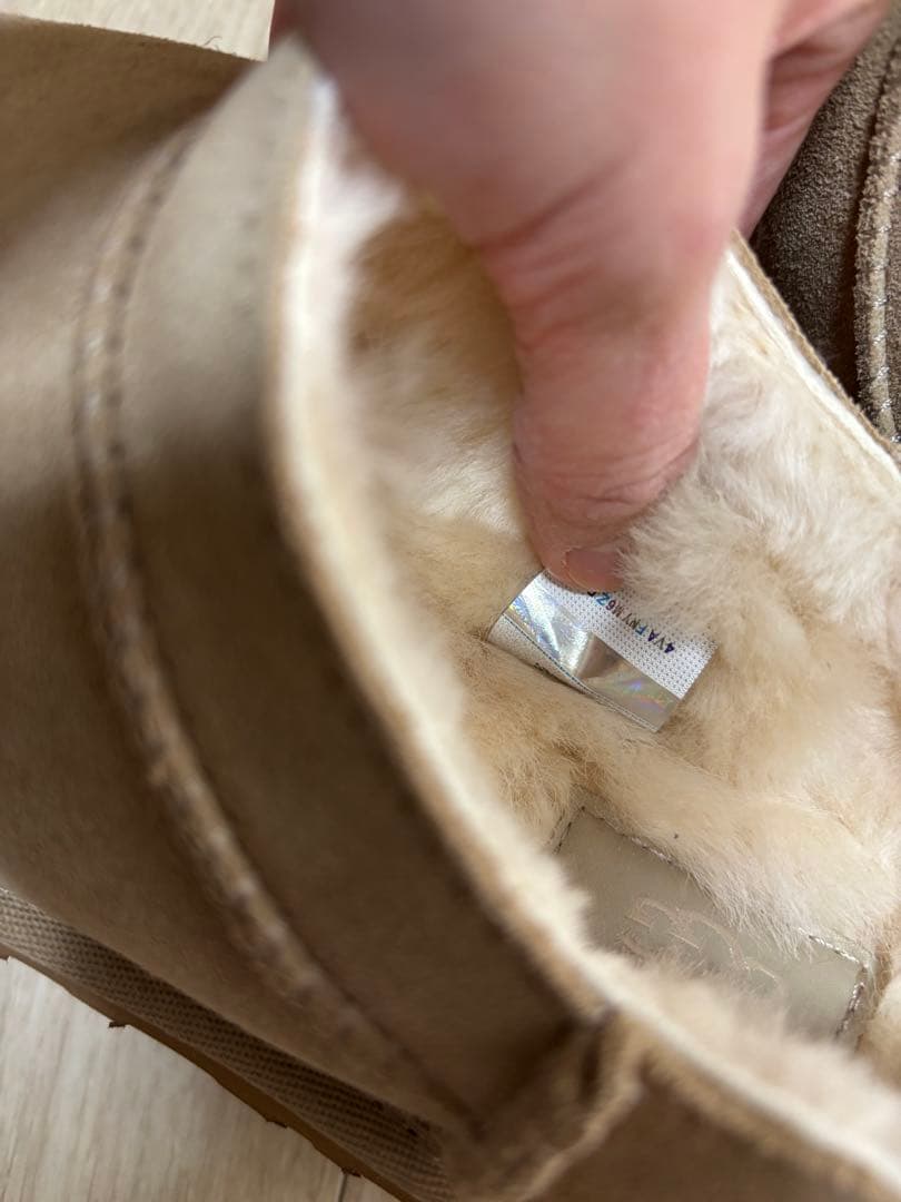 《美品》UGG CLASSIC MICRO サイズ8