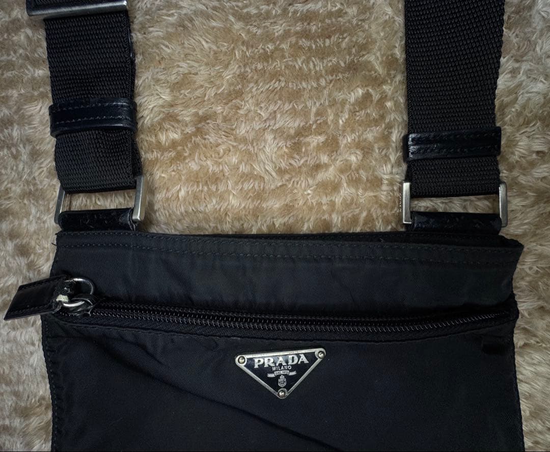 正規品・Gカード付】プラダ BT7372 ナイロン ショルダーバッグ