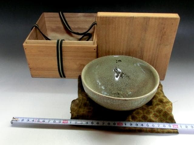 茶碗■李朝 古い氷結貫入紋茶碗 砂高台 お茶道具 古玩 唐物 時代物 骨董品■ 00198-12.jpg?v=1726641136&